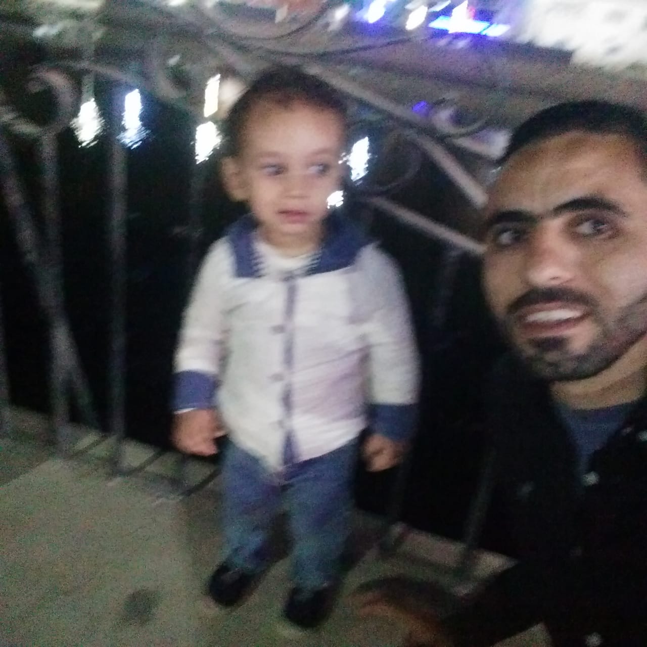 الطفل زين ووالده