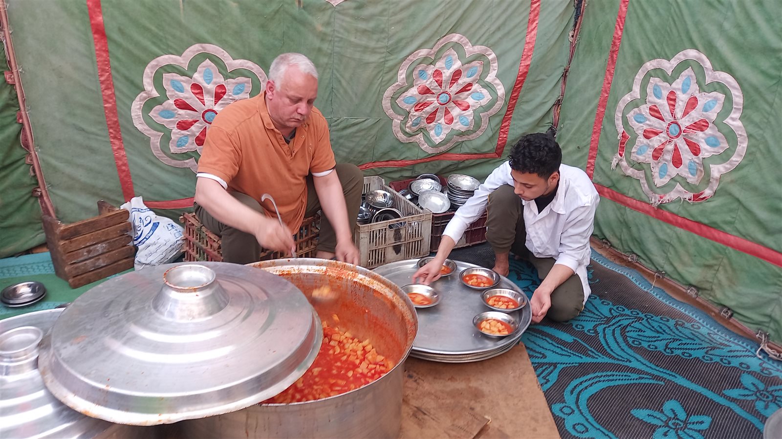 مائدة الأشراف المهدية بأسيوط- تصوير إيمان سمير