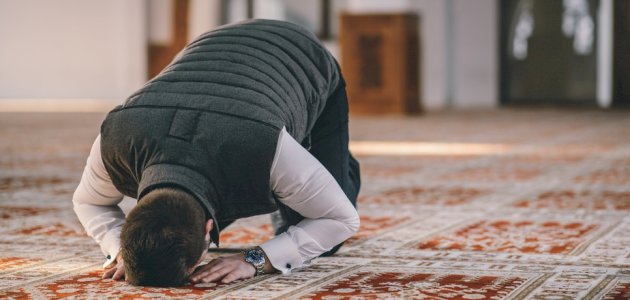 دعاء السجدة أهمية السجدة في الإسلام