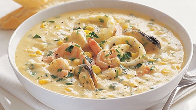 طريقة عمل شوربة السي فود بدون كريمة