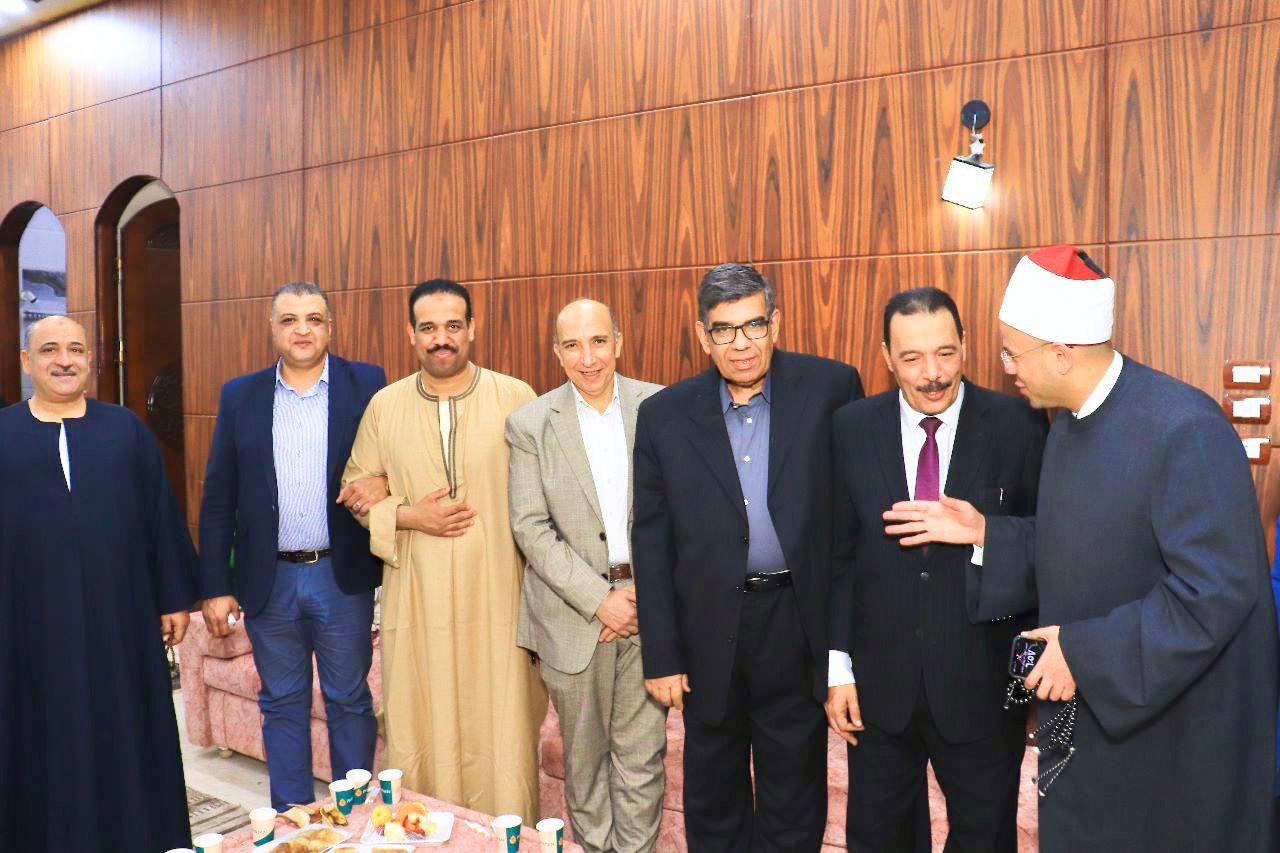 WhatsApp Image 2023-04-19 at 10.50.40 PM (4)