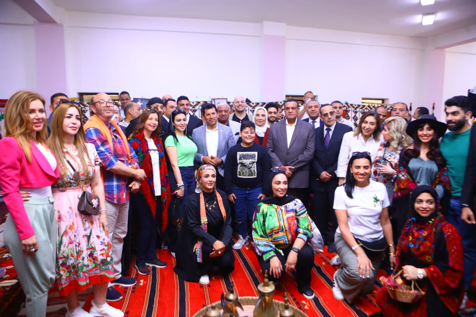   وزيرة التضامن تفتتح معرض المنتجات التراثية واليدوية