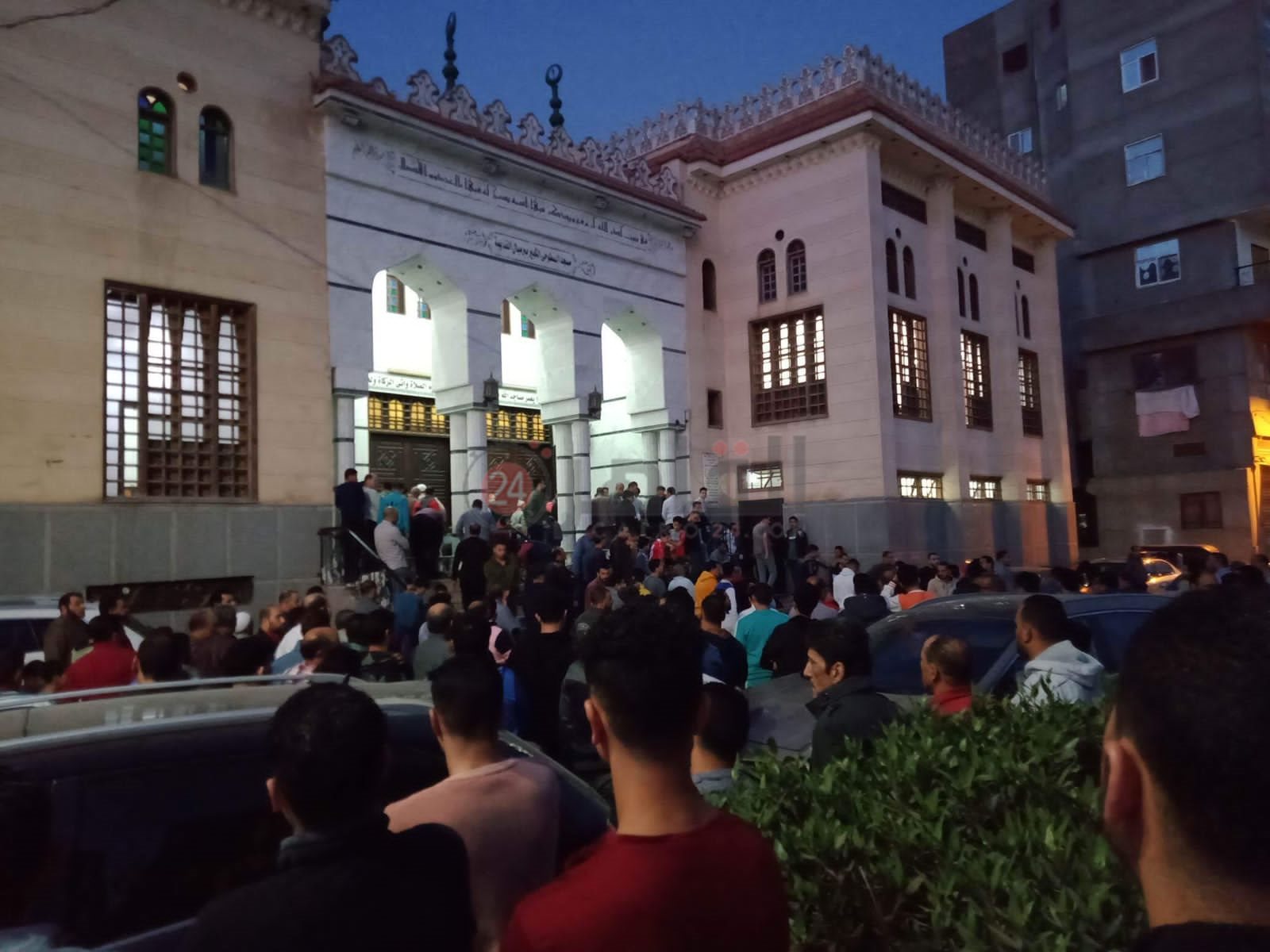 تشييع جثماني شاب وخطيبته بالدقهلية