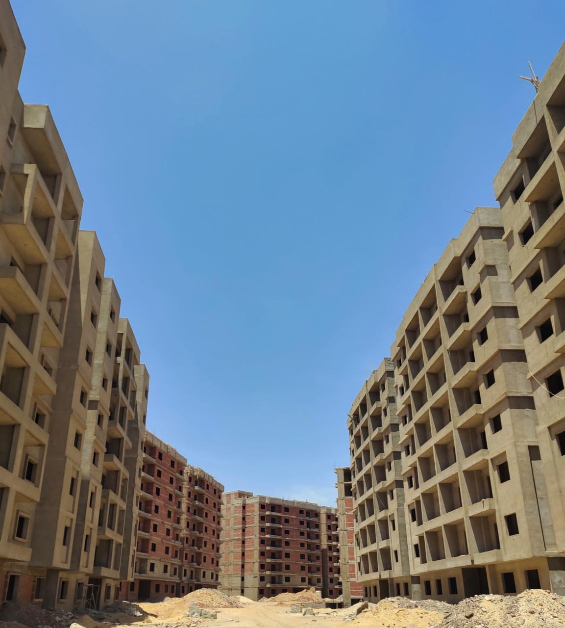 نائب نادي هيئة تدريس الأزهر يتفقد مشروع الإسكان بالعاصمة الإدارية 