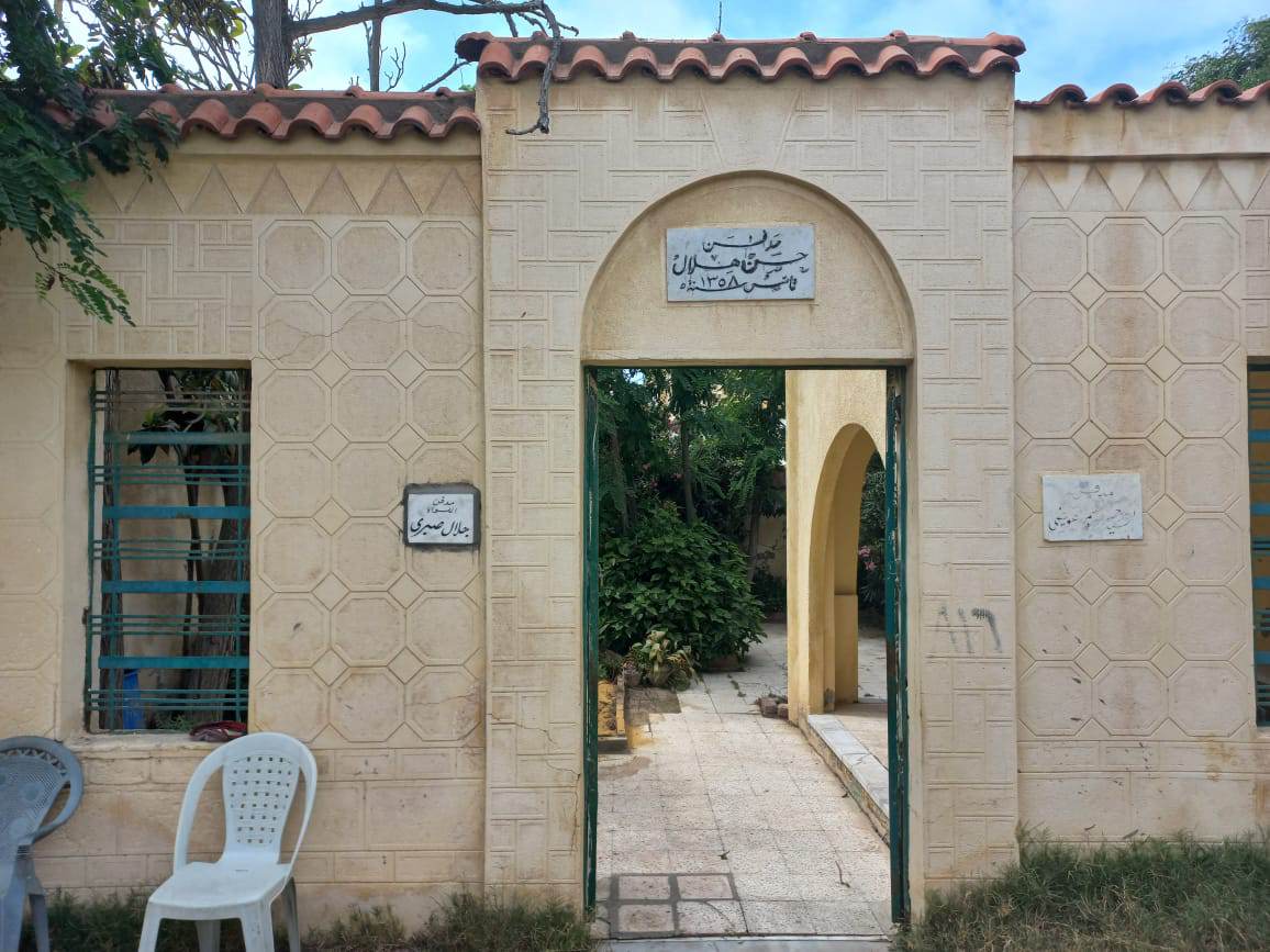 مقبرة الفنان سمير صبري بالإسكندرية 