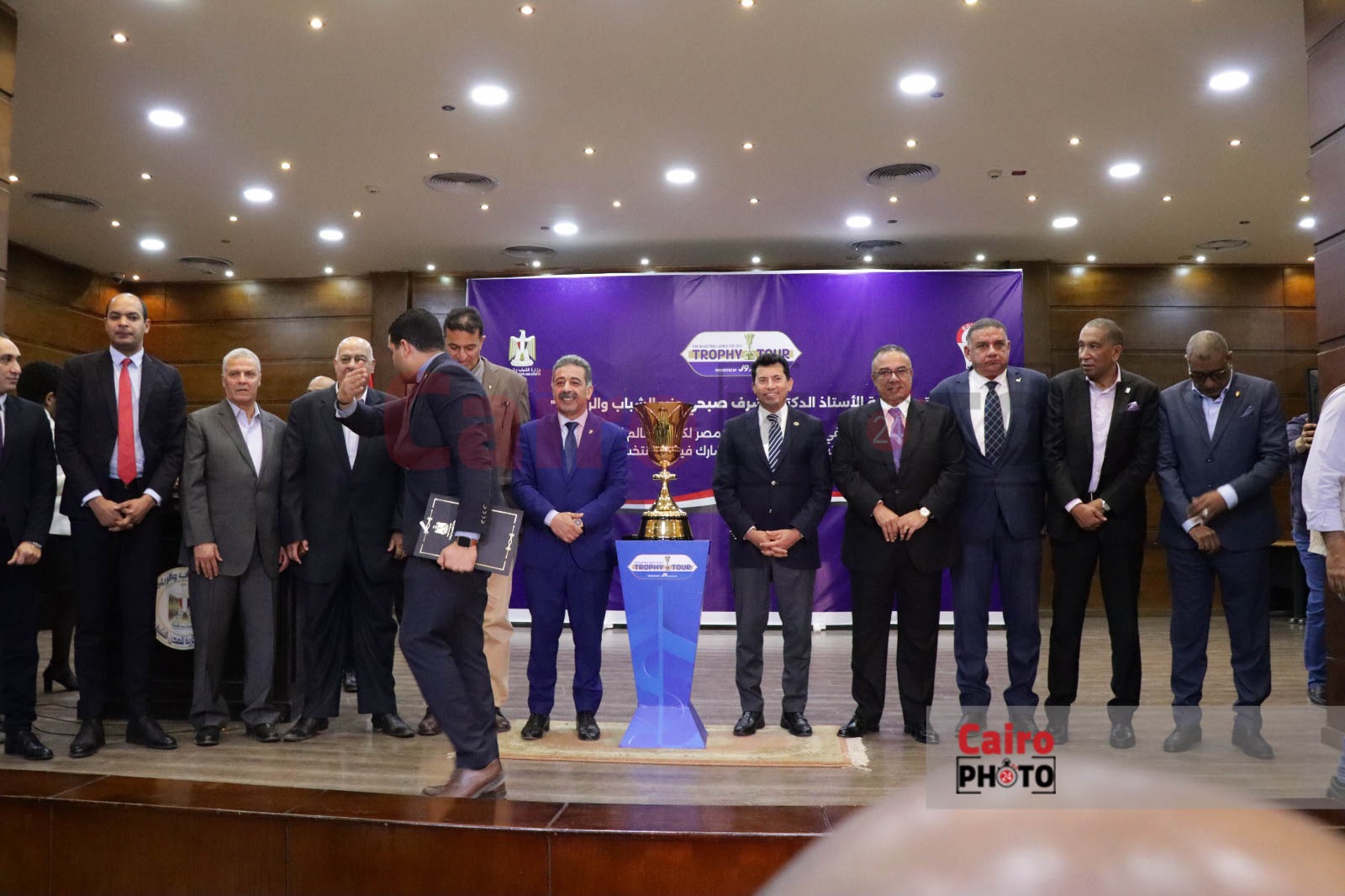 المؤتمر الصحفي الخاص بزيارة كأس العالم لكرة السلة إلى القاهرة (21)