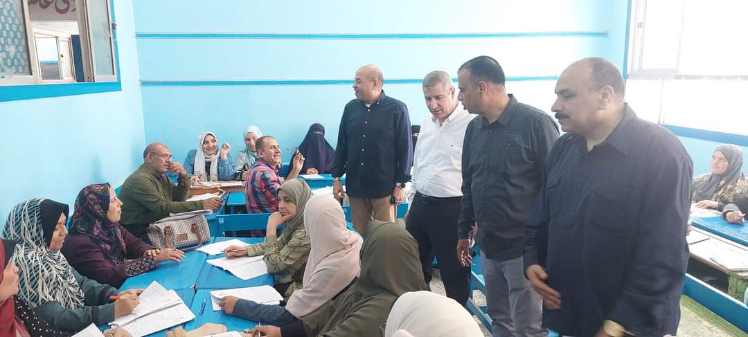 تصحيح أوراق إجابات امتحانات الشهادة الإعدادية7