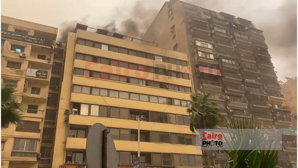 حريق بالطابق الأخير بشركة أمريكانا بالمهندسين