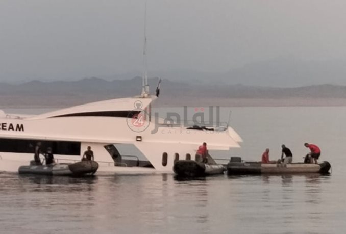 اللنش السياحي