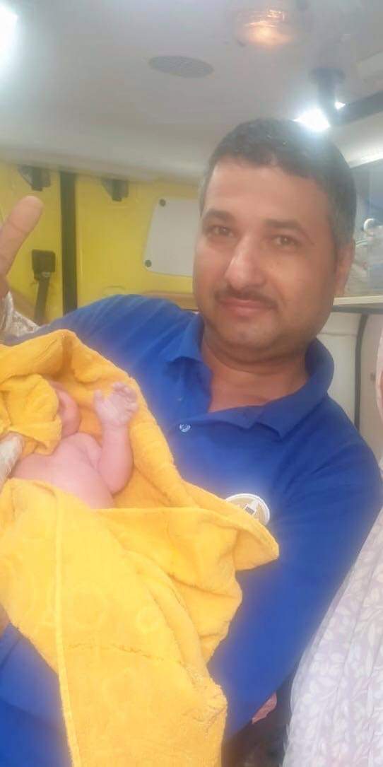 المسعف والمولود