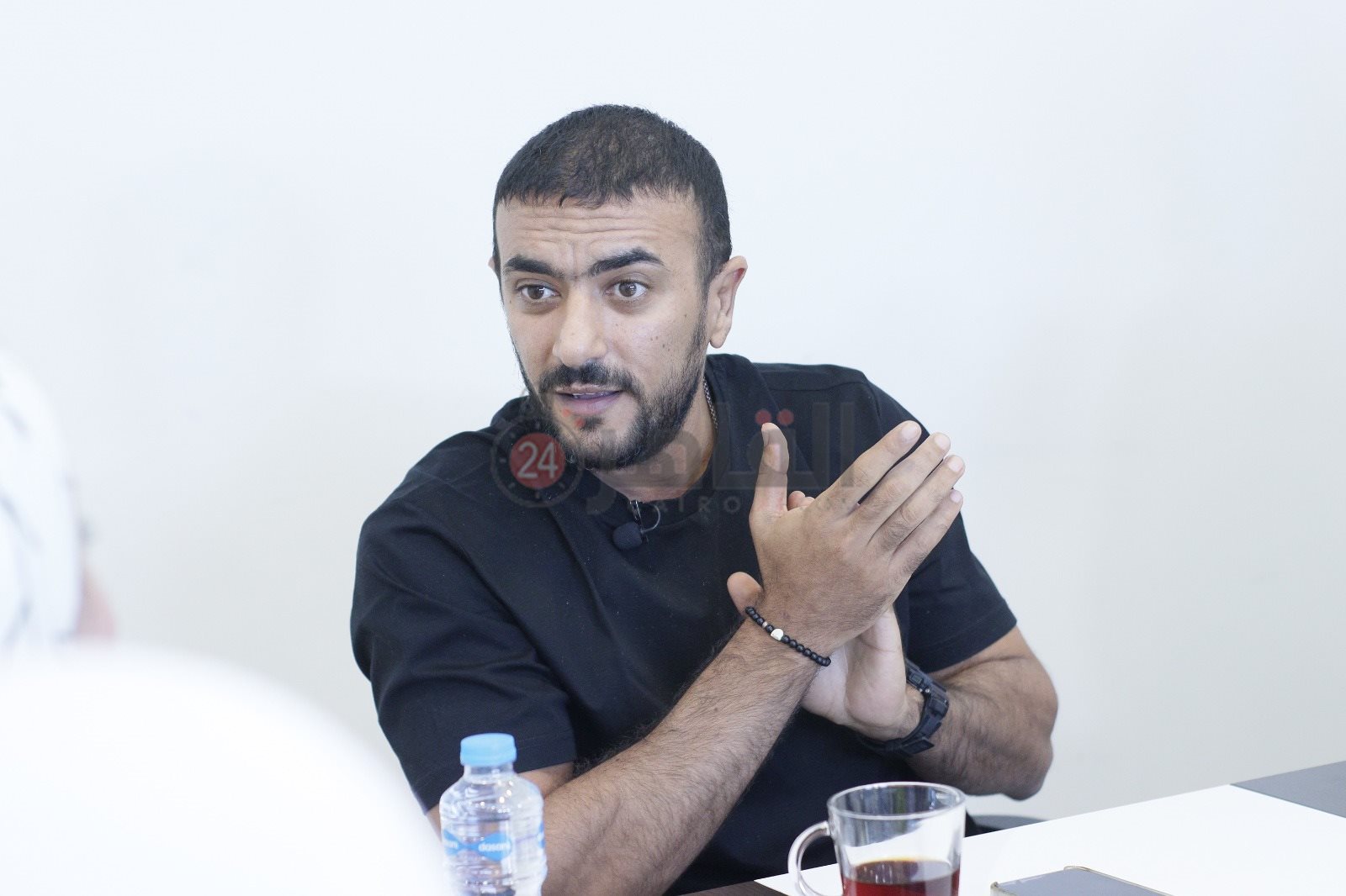 أحمد العوضي في ضيافة القاهرة 24 بعد نجاح مسلسله ضرب نار بـ رمضان 2023 (32)