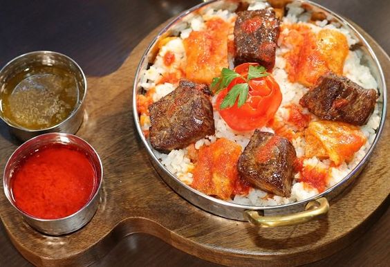 طريقة عمل الفتة المصرية بالخل والثوم