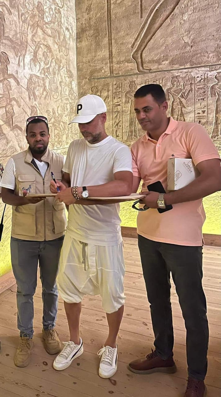 جوارديولا في معبد أبوسمبل