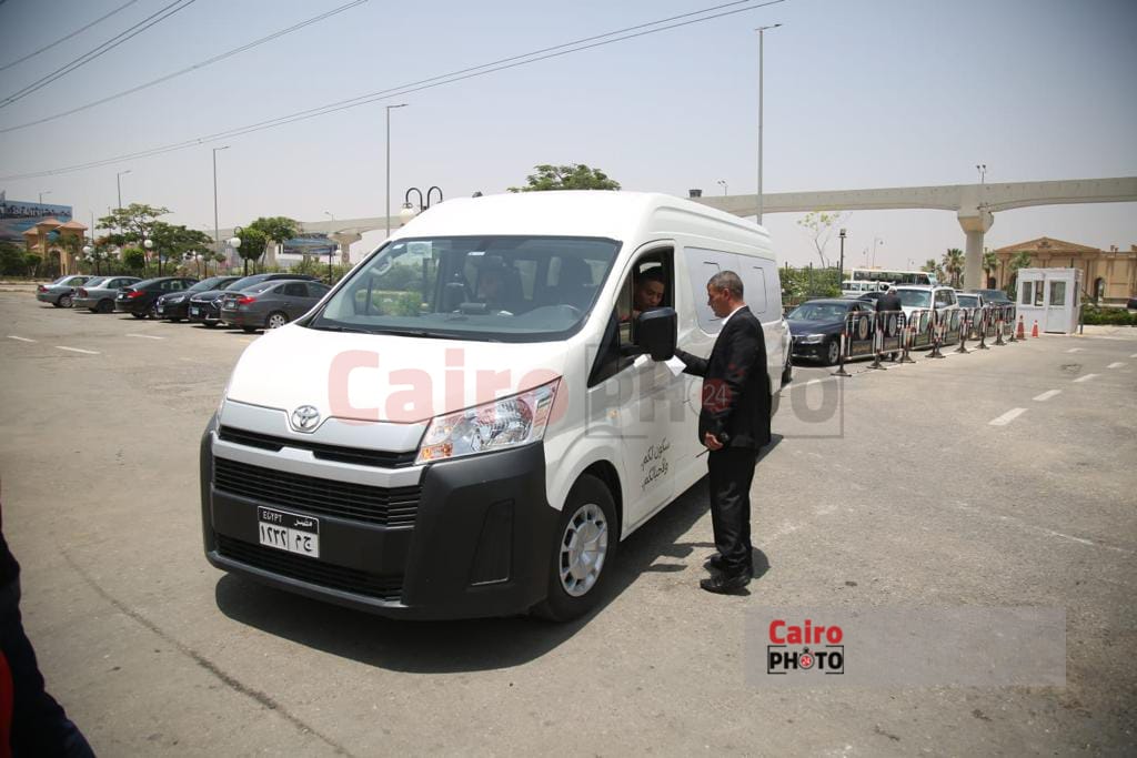 جنازة الفنان علاء عبدالخالق4