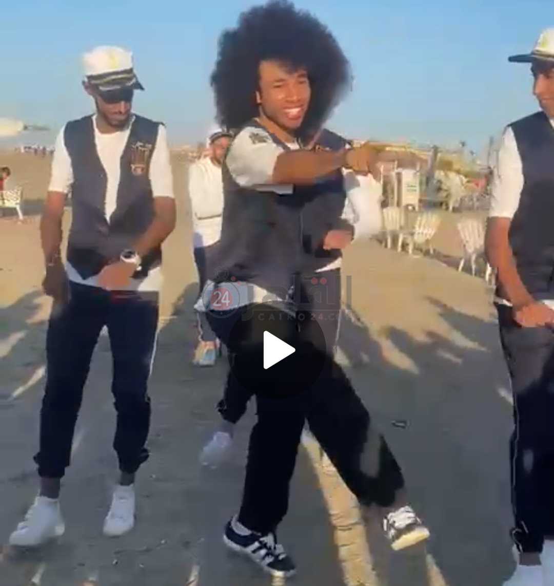 التيك توكر الالماني نويل روبيسون ببورسعيد4