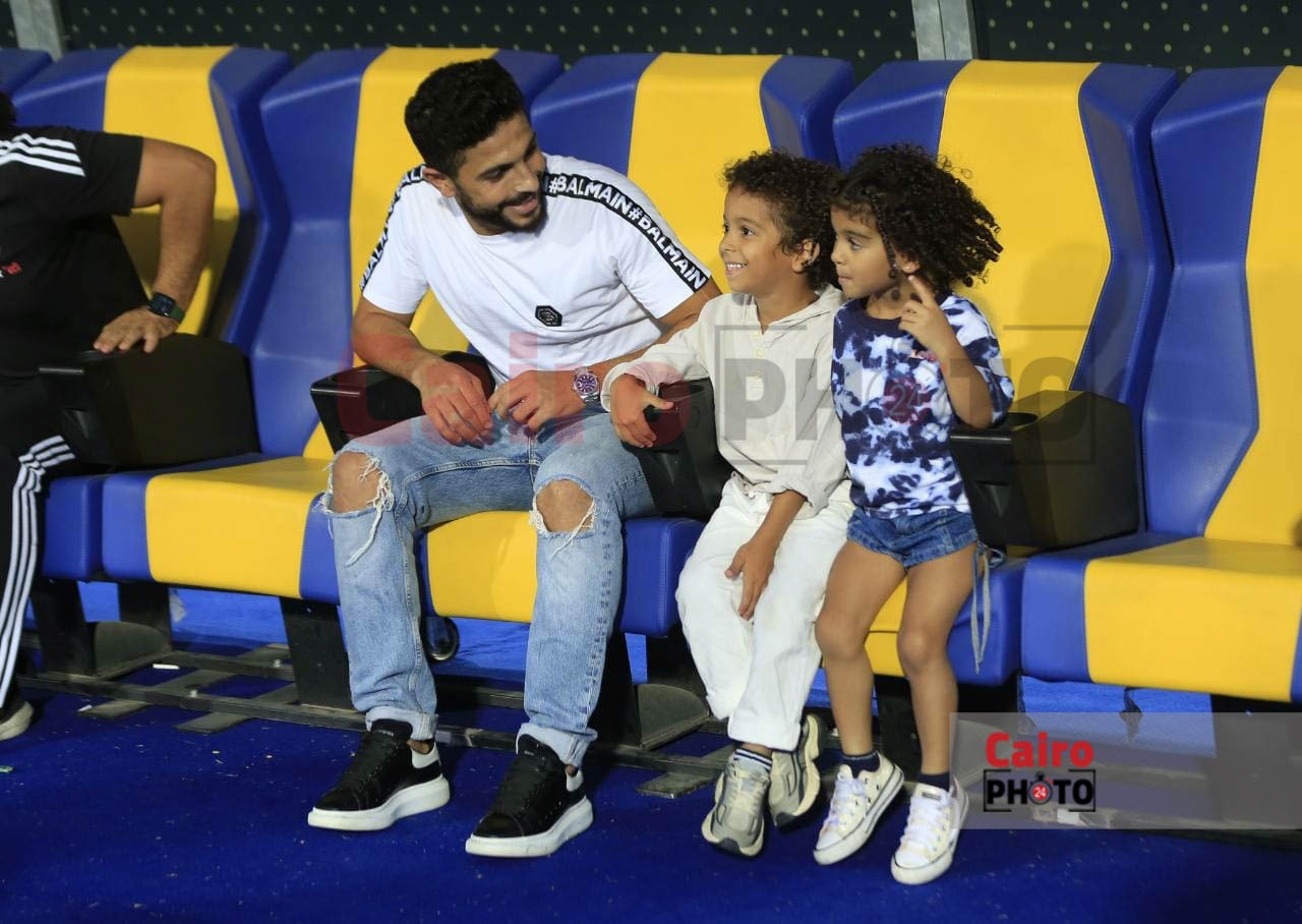 أيمن أشرف (4)