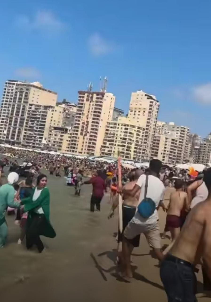 مشاجرة في البحر بالإسكندرية 