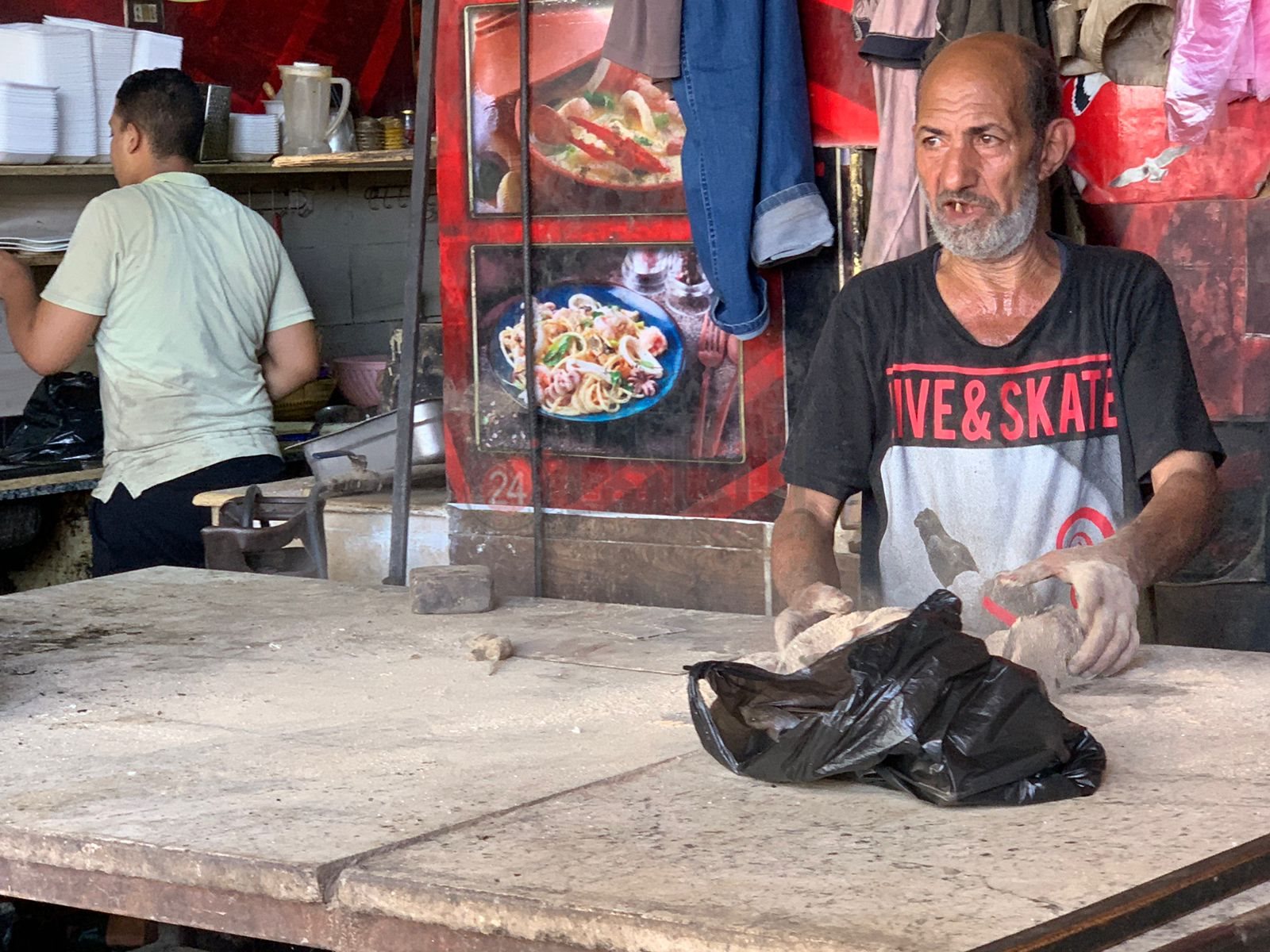 عم أيوب أقدم فران ببورسعيد4