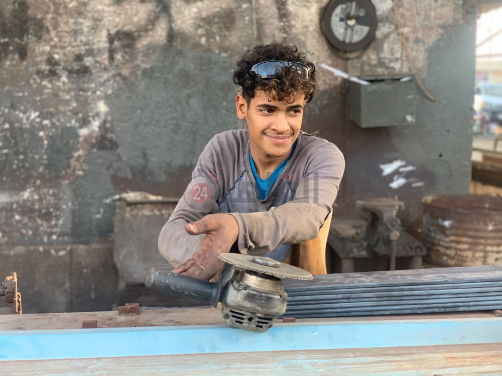 الحداد الصغير ببورسعيد 6