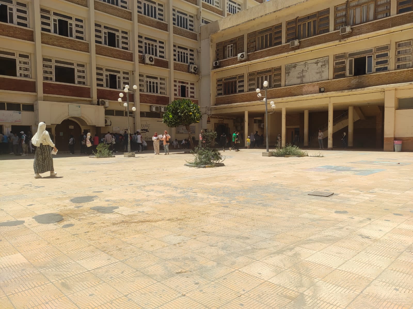 معامل تنسيق جامعة الإسكندرية تتلقى طلبات طلاب الثانوية العامة