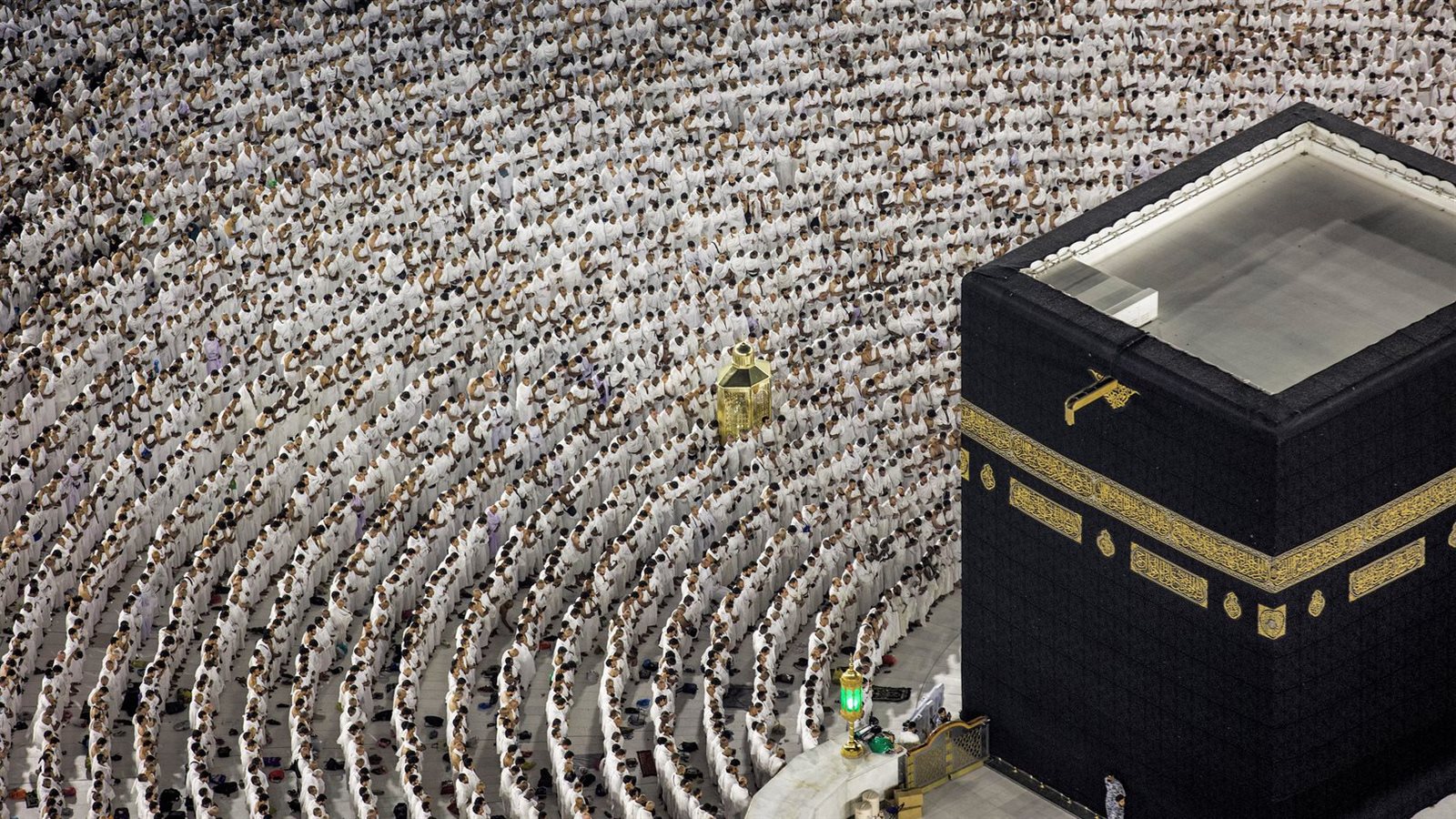 السنة عند رؤية الكعبة