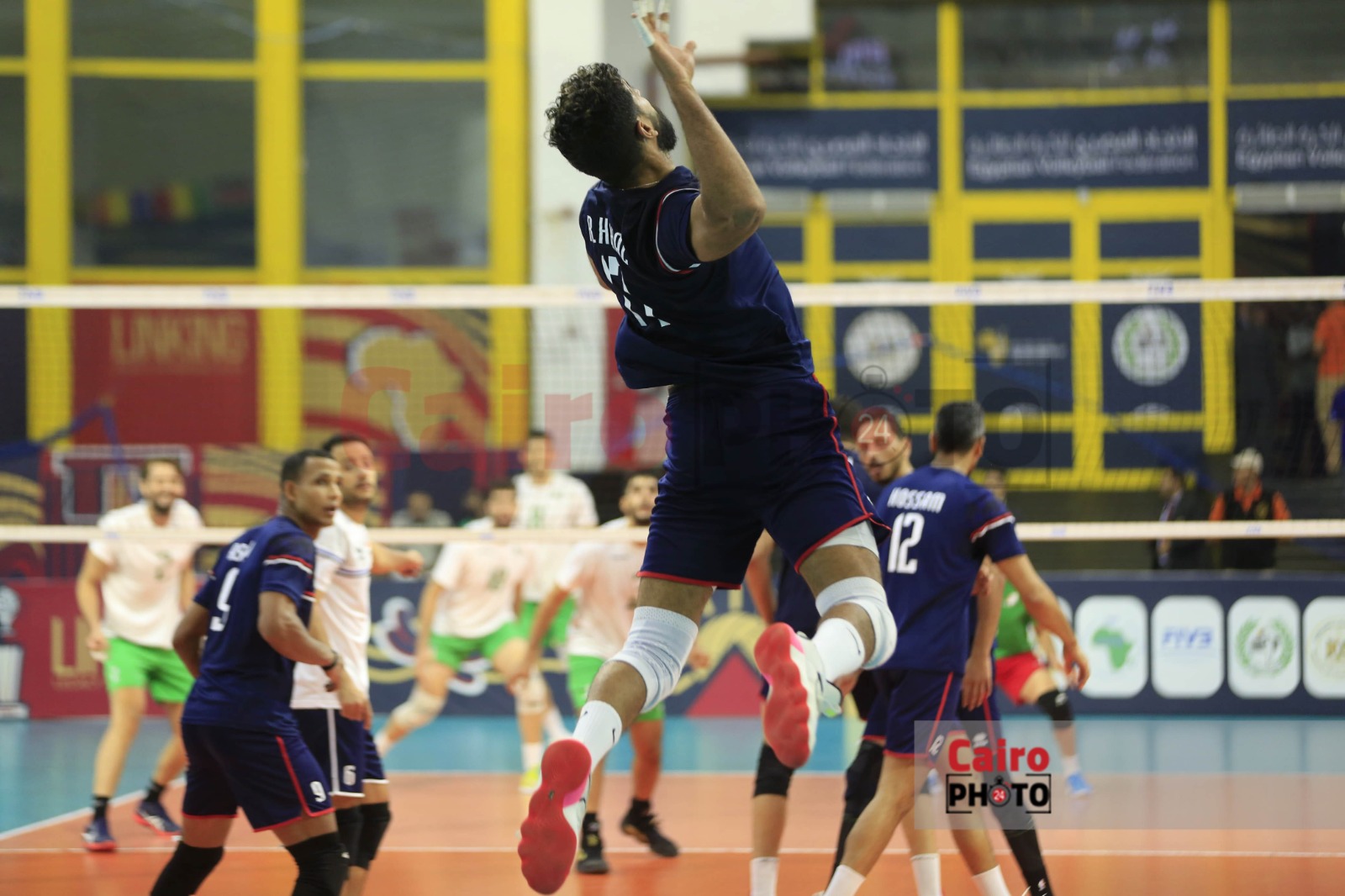 مباراة منتخب كرة الطائرة أمام الجزائر (26)