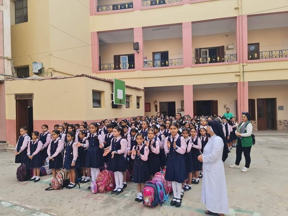 العام الدراسي الجديد بالشرقية 08