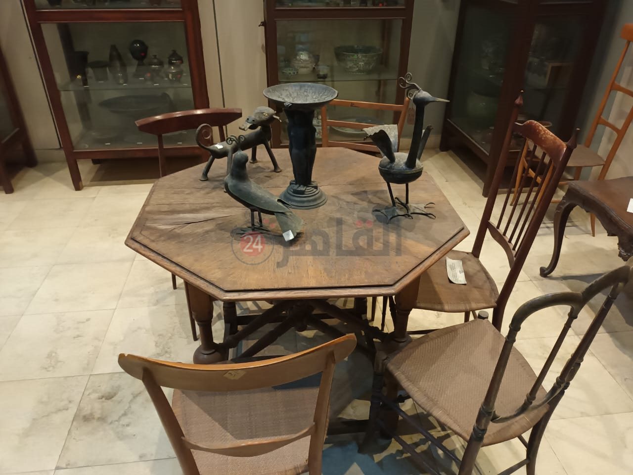 القاهرة 24 داخل متحف كلية الفنون التطبيقية جامعة حلوان (5)