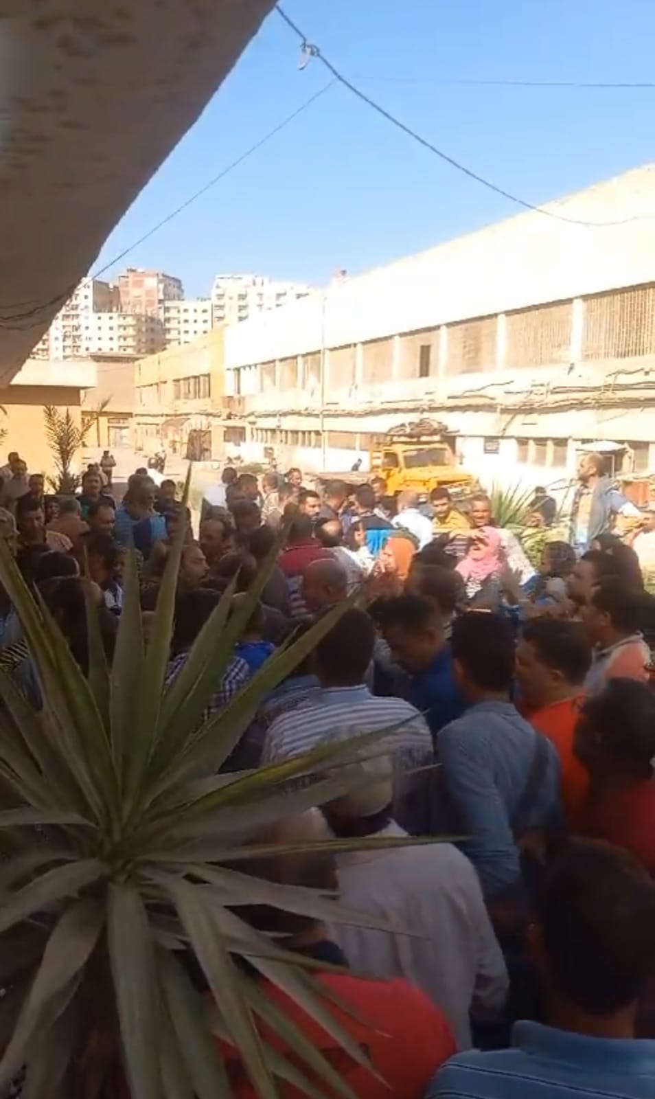 اعتصام عمال الشركة الشرقية للغزل والنسيج