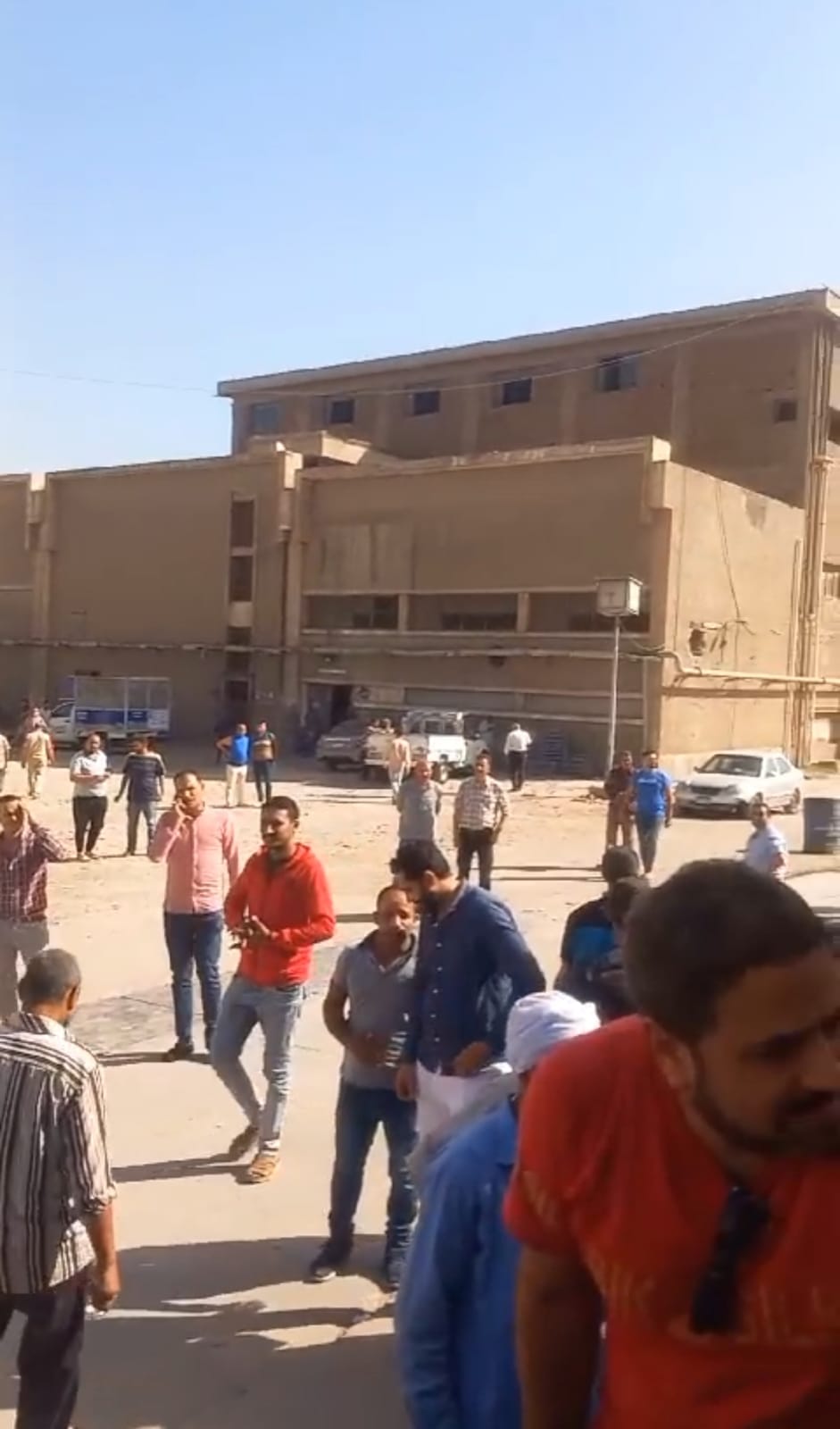 اعتصام عمال الشركة الشرقية للغزل والنسيج 