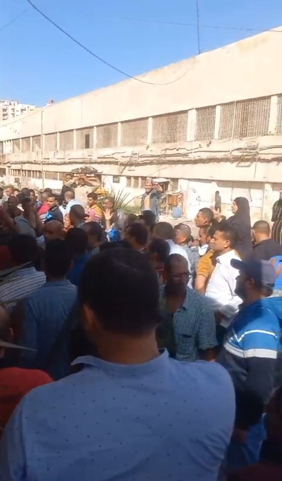 اعتصام عمال الشركة الشرقية للغزل والنسيج 