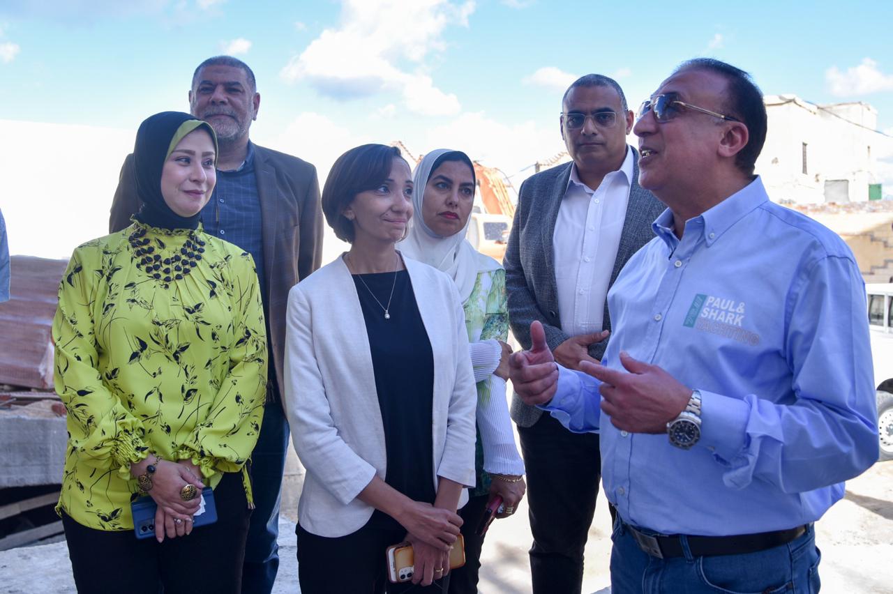 محافظ الإسكندرية يتفقد مشروع حلقة السمك 