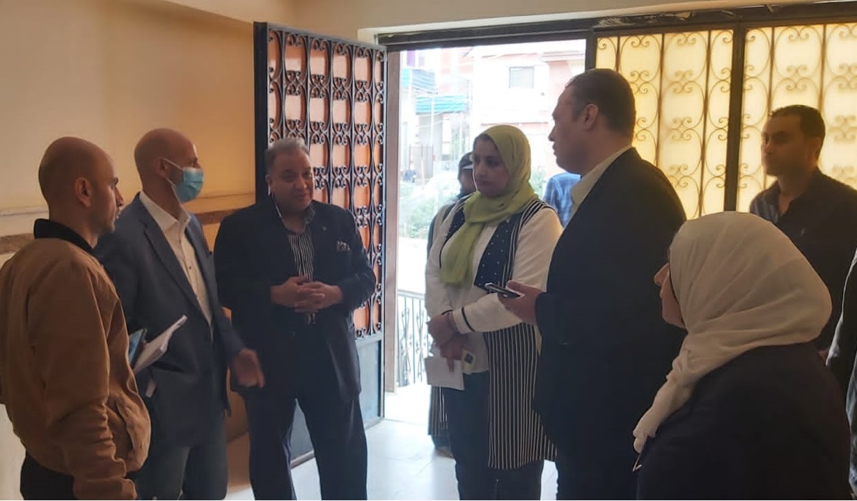 وكيل وزارة الصحة خلال تفقد مستشفى بلبيس المركزي 01