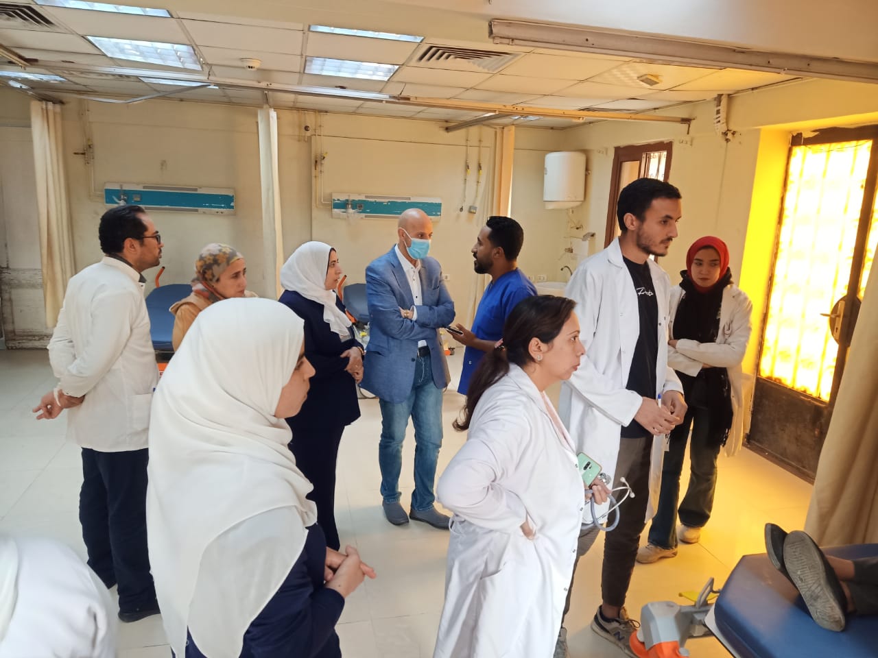 وكيل وزارة الصحة خلال تفقد مستشفى بلبيس المركزي 03