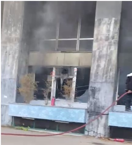 حريق فندق بشارع النيل