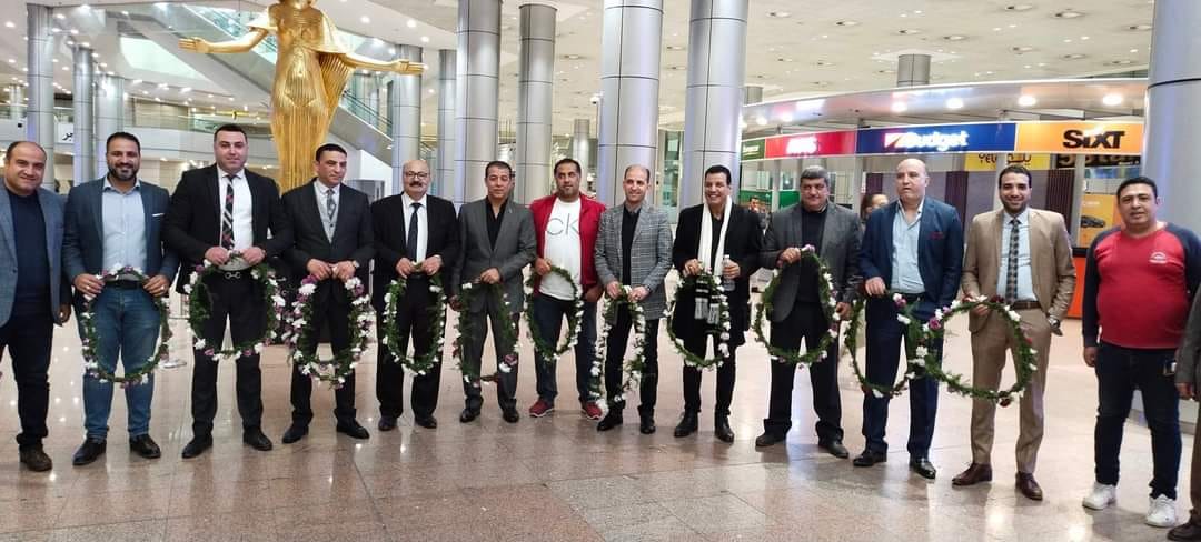 بعثة هوكي الشرقية تصل القاهرة بعد التتويج ببطولة إفريقيا 04