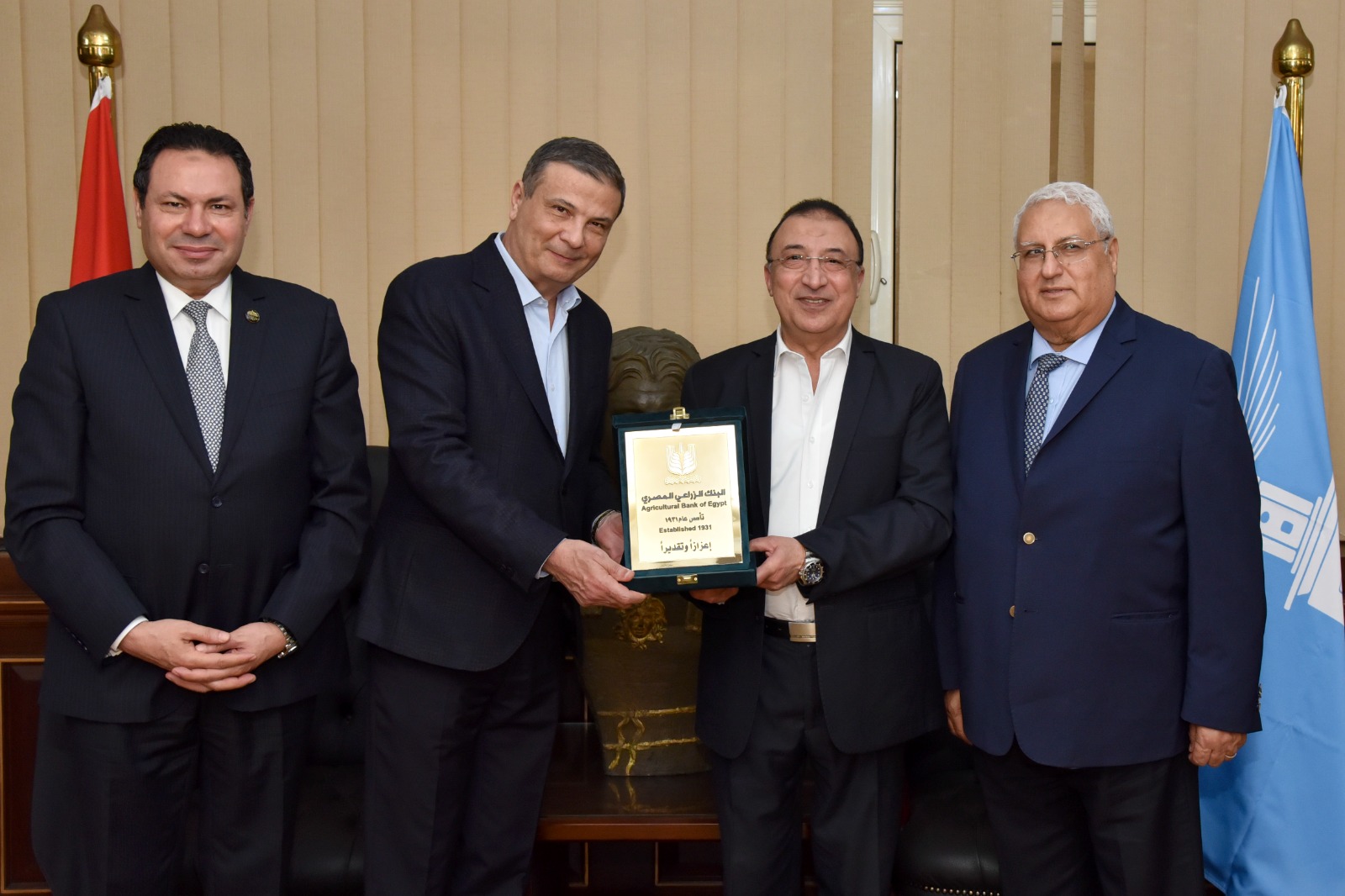 محافظ الإسكندرية يستقبل رئيس البنك الزراعي 
