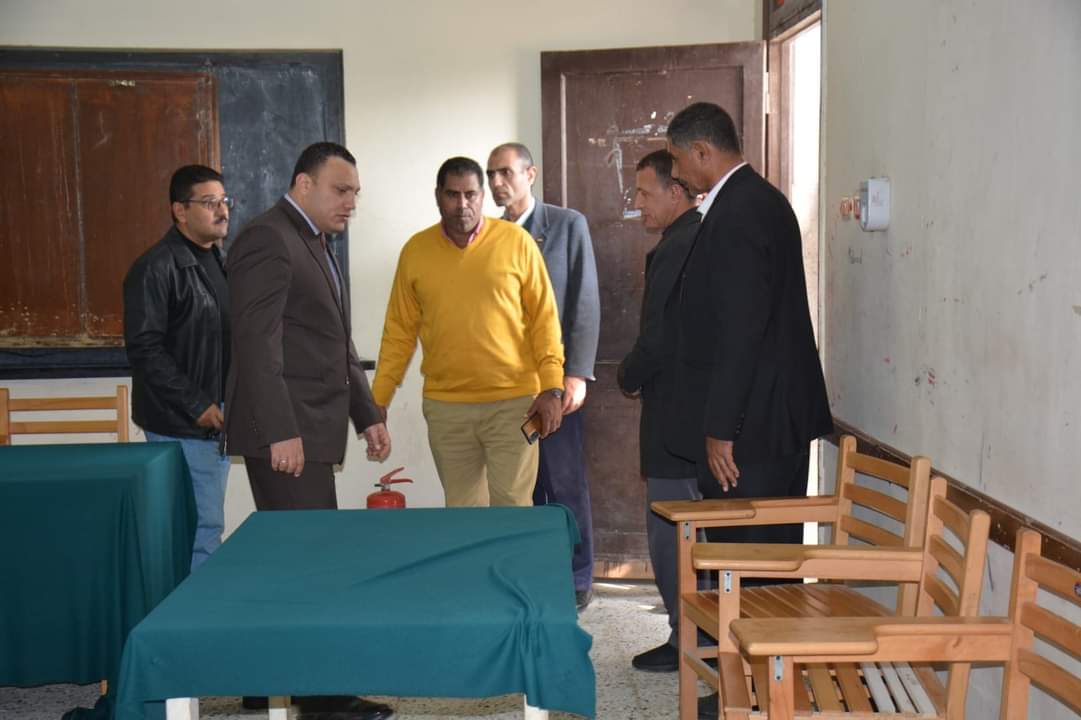 نائب محافظ الدقهلية يتفقد مقار لجان انتخابات الرئاسة