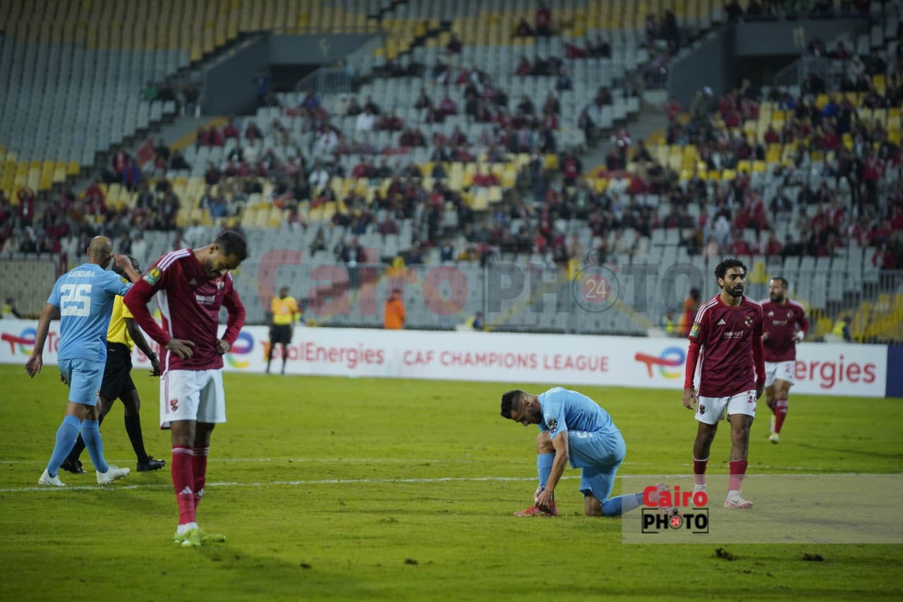 مباراة الأهلي وشباب بلوزداد (1)