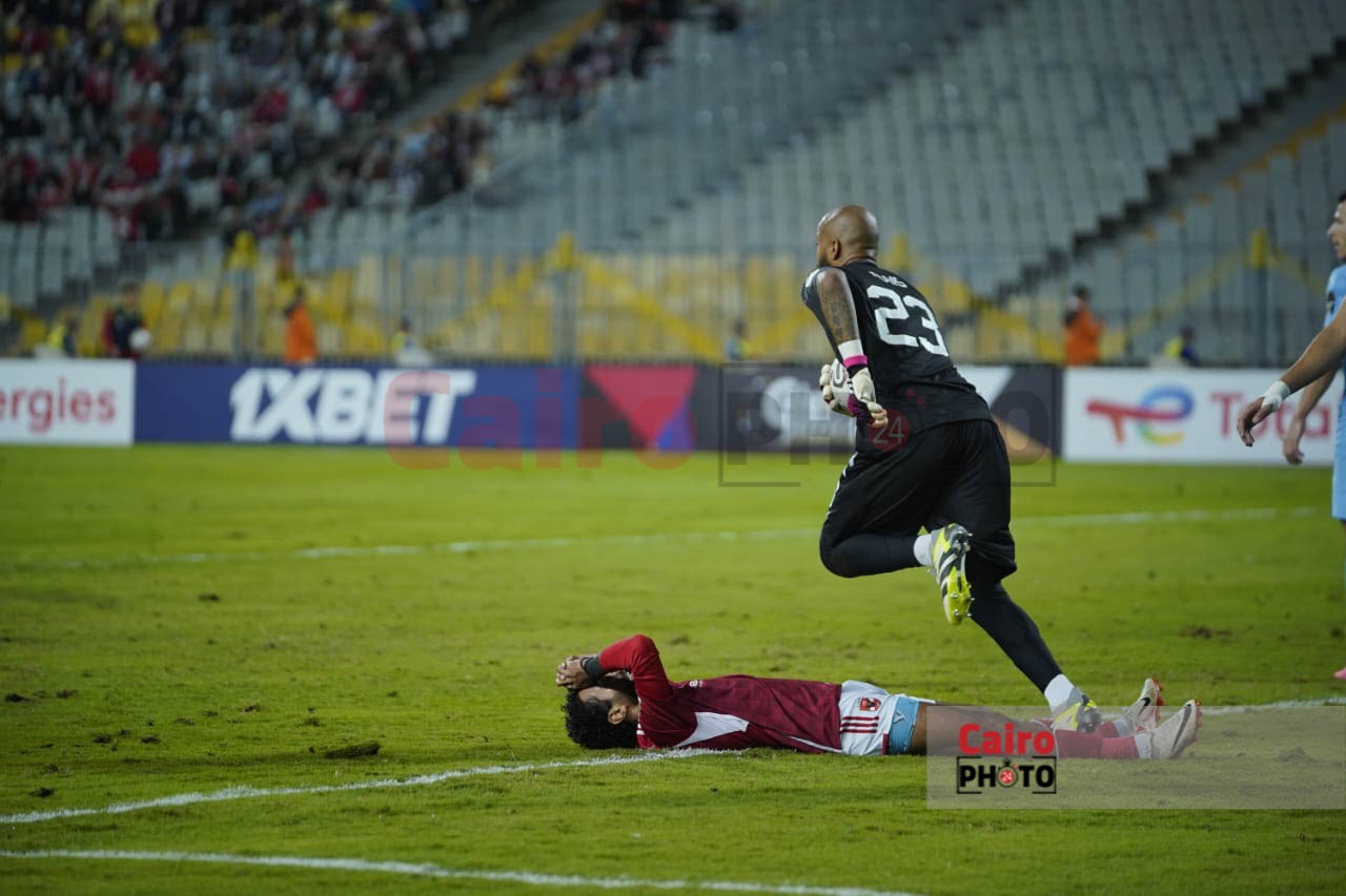 مباراة الأهلي وشباب بلوزداد (9)