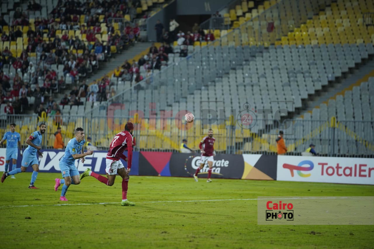 مباراة الأهلي وشباب بلوزداد (24)