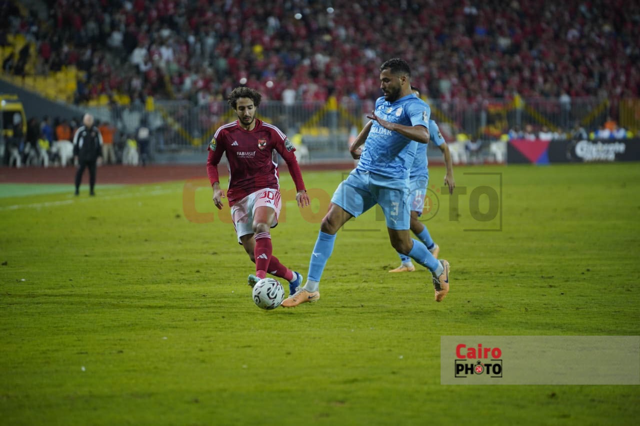 مباراة الأهلي وشباب بلوزداد (26)