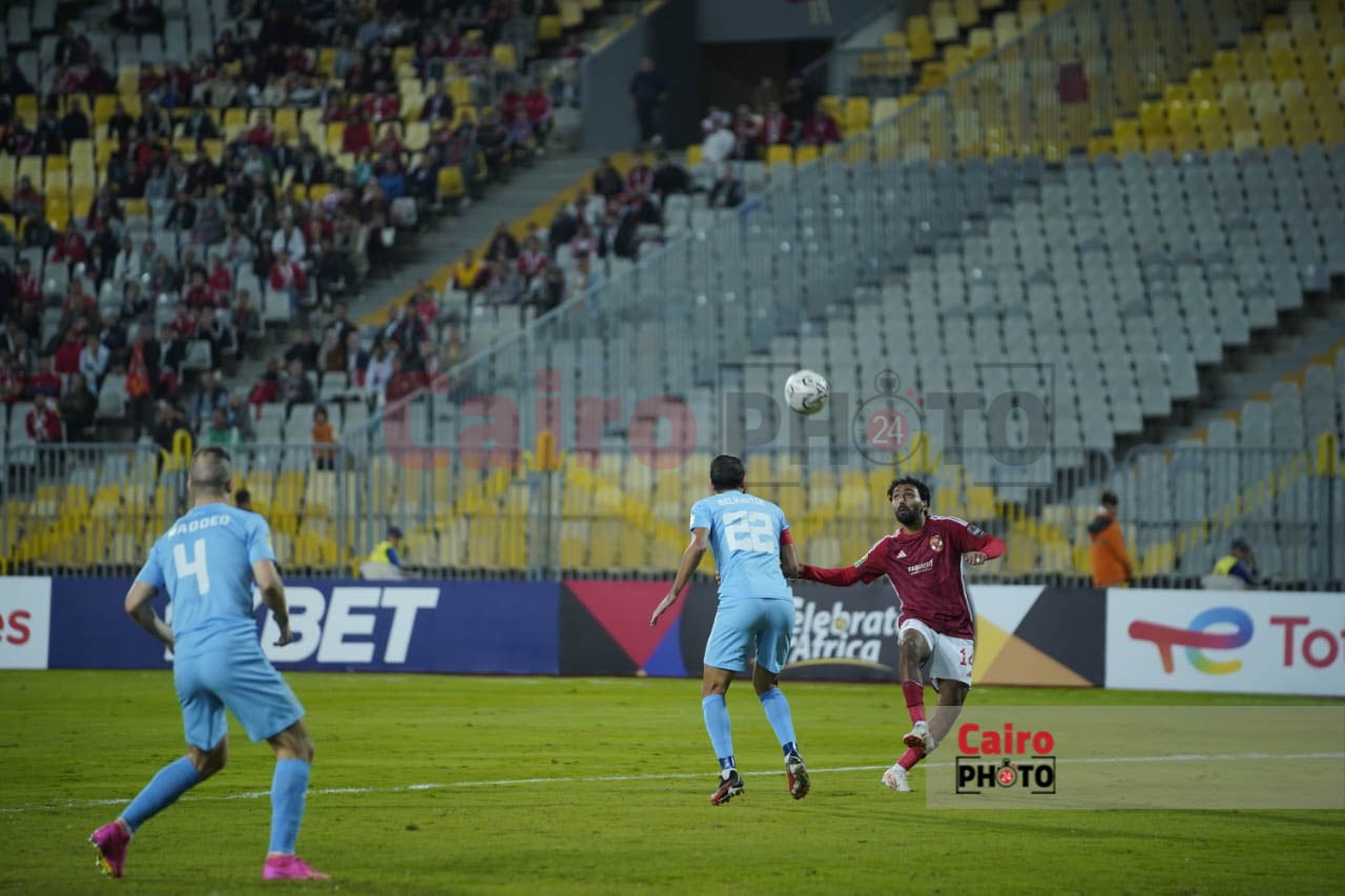 مباراة الأهلي وشباب بلوزداد (29)