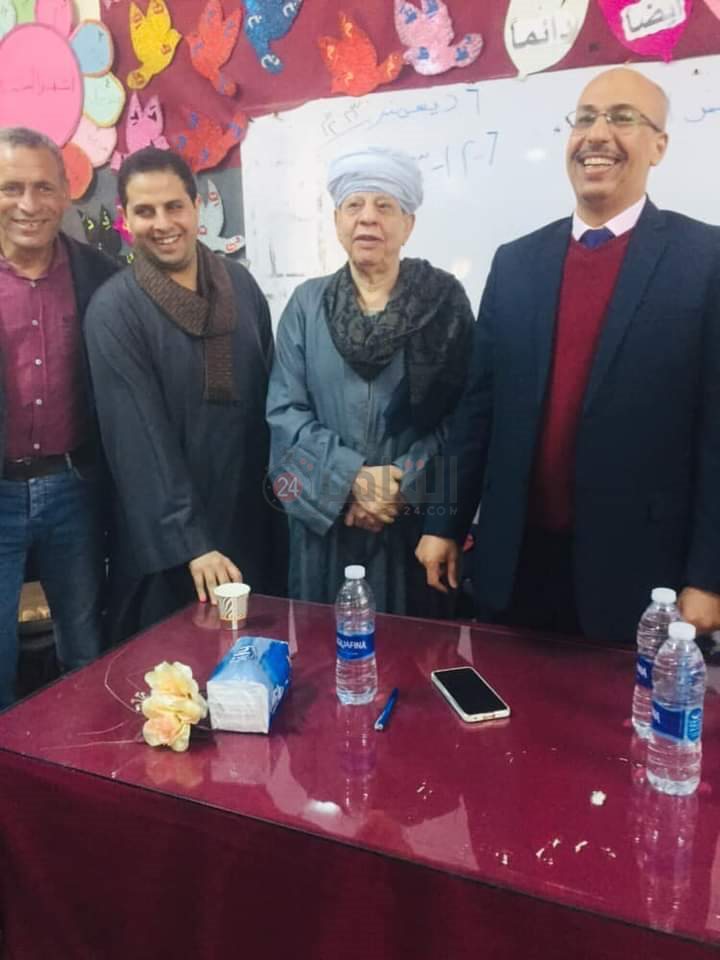 الشيخ ياسين التهامي يدلي بصوته في الانتخابات الرئاسية بلجنة الوافدين بأسيوط