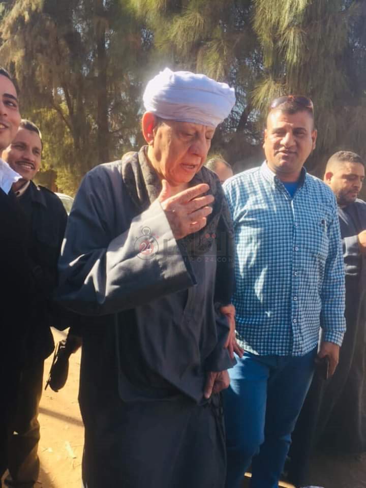الشيخ ياسين التهامي يدلي بصوته في الانتخابات الرئاسية بلجنة الوافدين بأسيوط