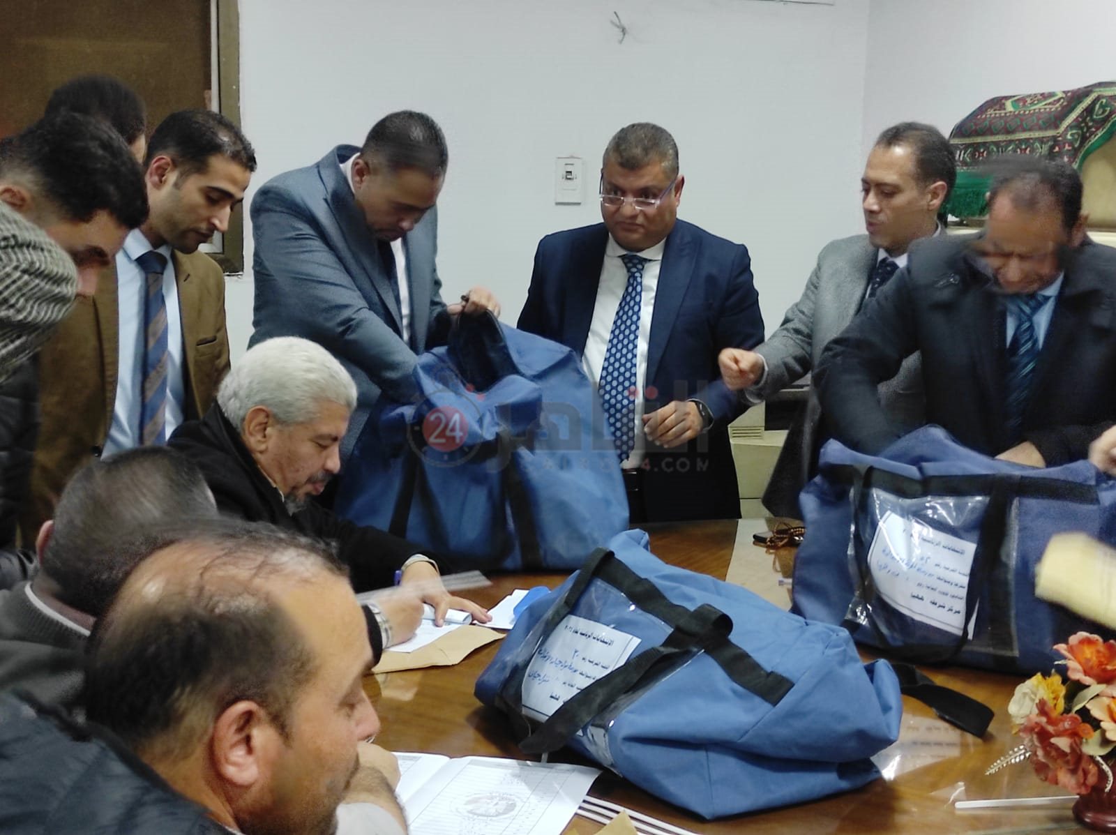 استلام المظاريف 03