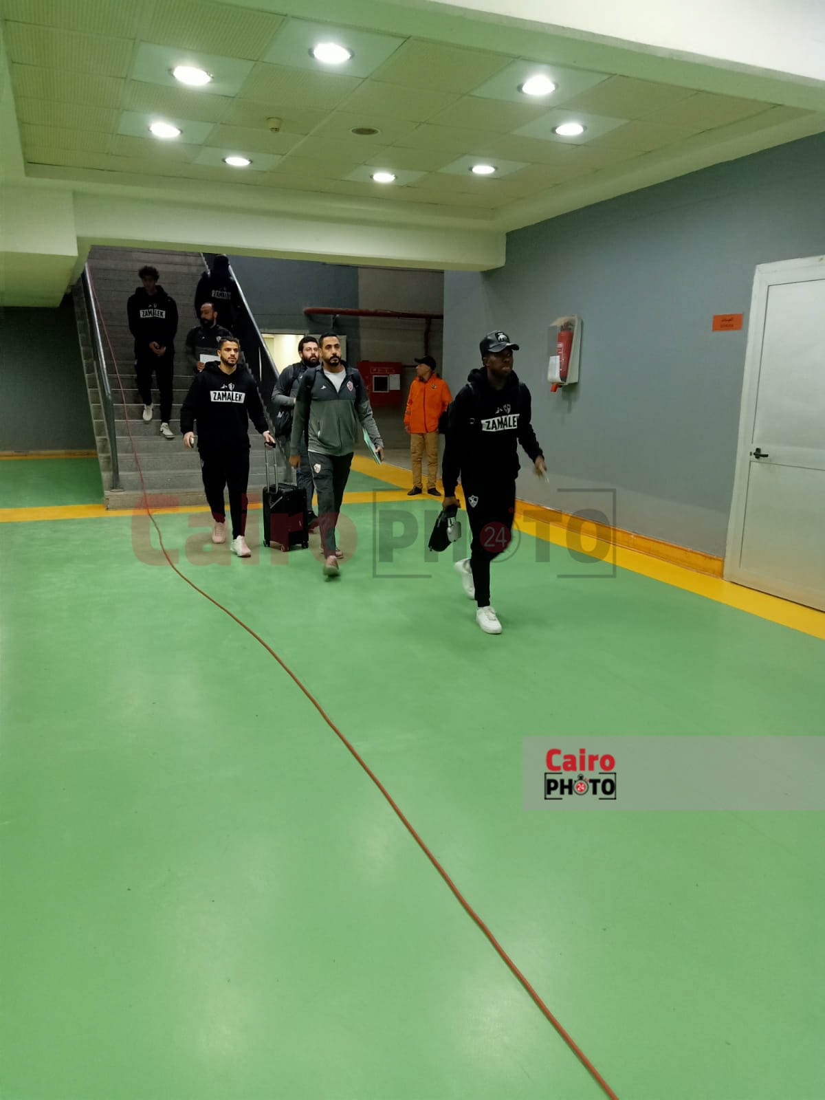 وصول فريق الزمالك لملعب برج العرب (12)