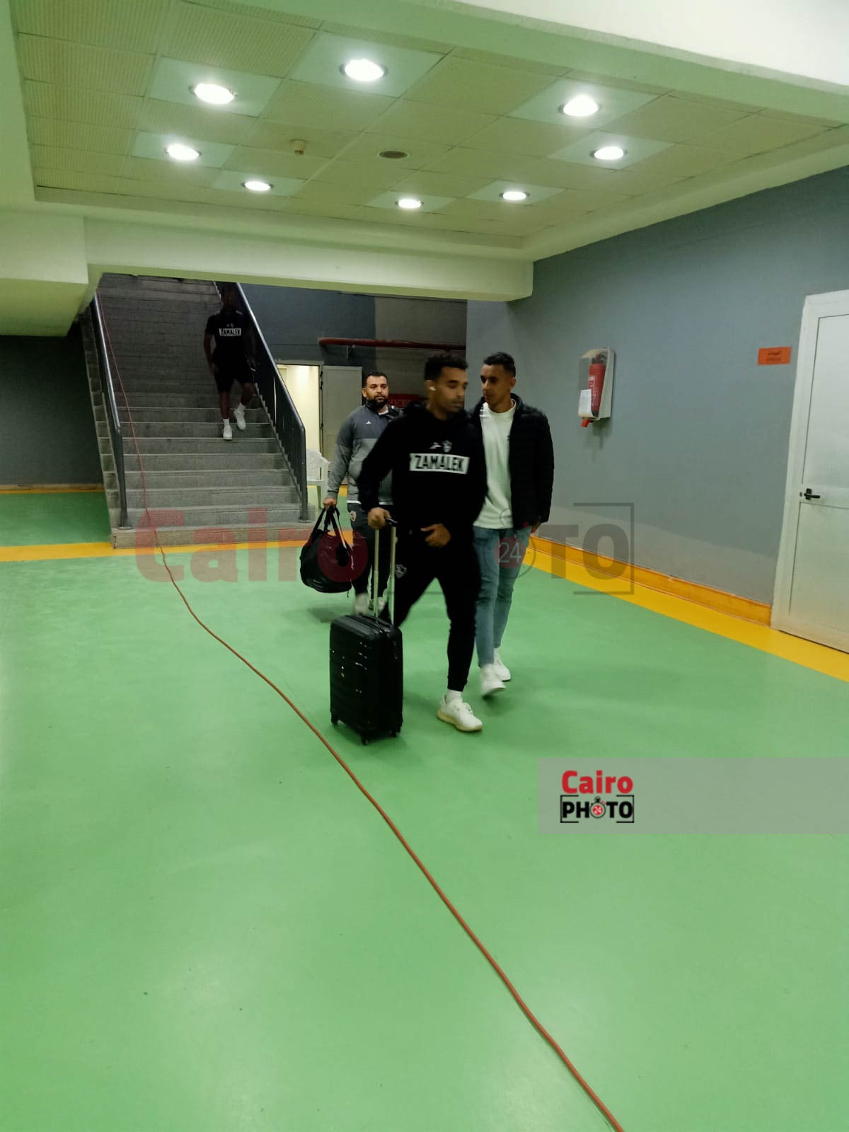 وصول فريق الزمالك لملعب برج العرب (20)