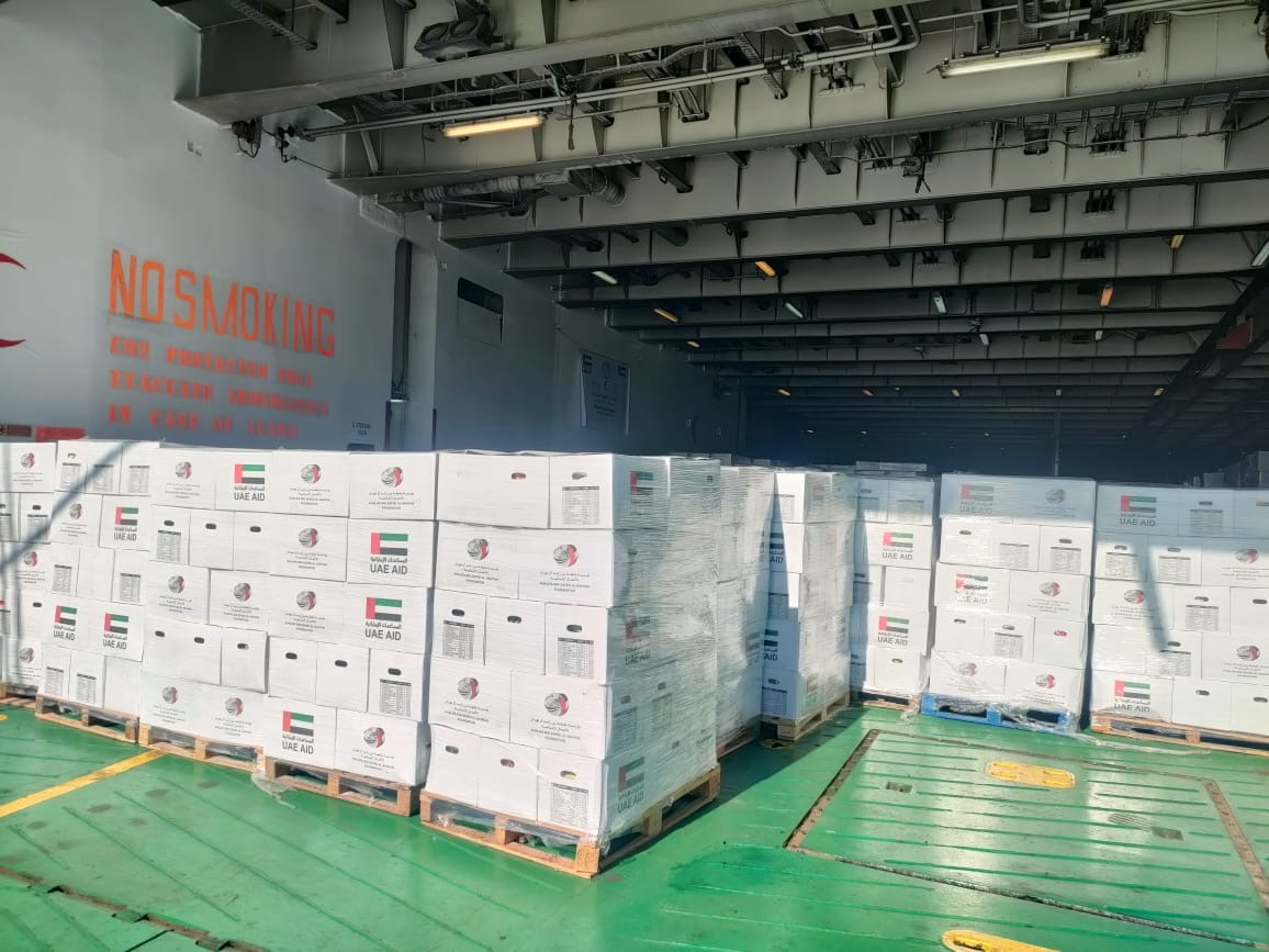 محافظ شمال سيناء يتقبل السفيرة الاماراتية 