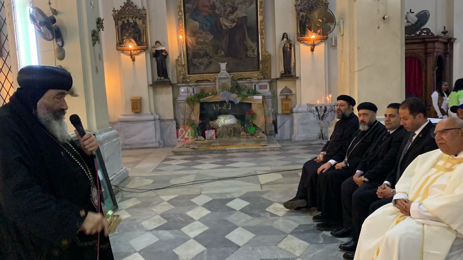 الأقباط الكاثوليك يحتفلون بعيد الميلاد المجيد ببورسعيد